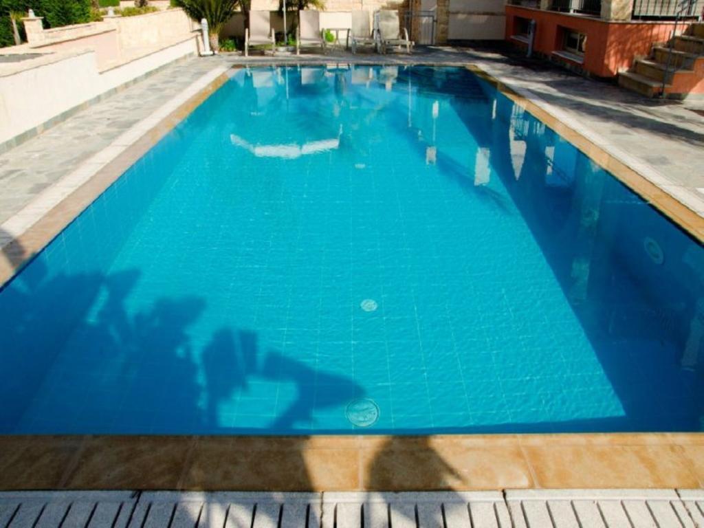 Villa Saraliana Sandy Beach Villas - Heated Pool - Jacuzzi - Private Beach Area Polis Kamer foto